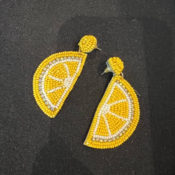 Lemon beaded earrings NWT - Picture 1 of 3